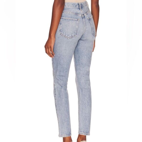 Riley High Rise Straight Crop - Picture 2 of 12